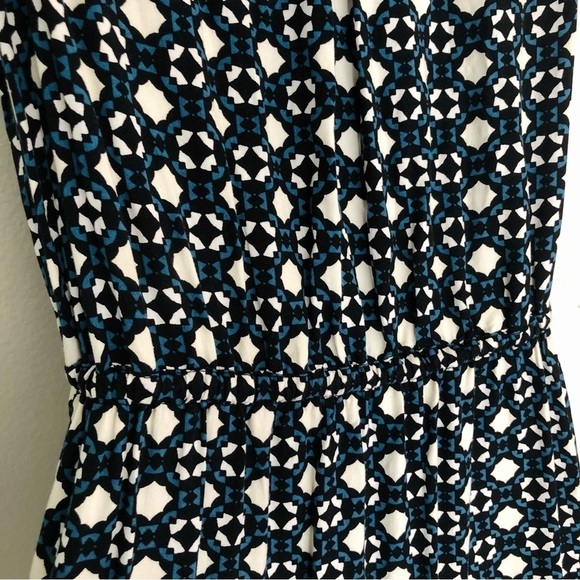 LOFT Sleeveless Geometric Print Dress - Picture 15 of 16